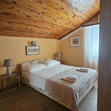 Filipovic Appartamento Živogošće